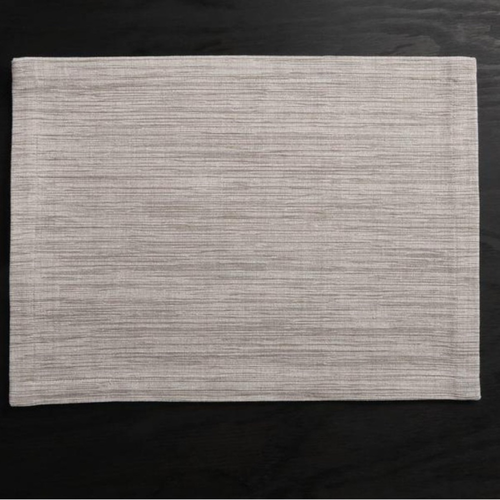 Crate and Barrel
Aspen Cotton Placemat, Set of 6